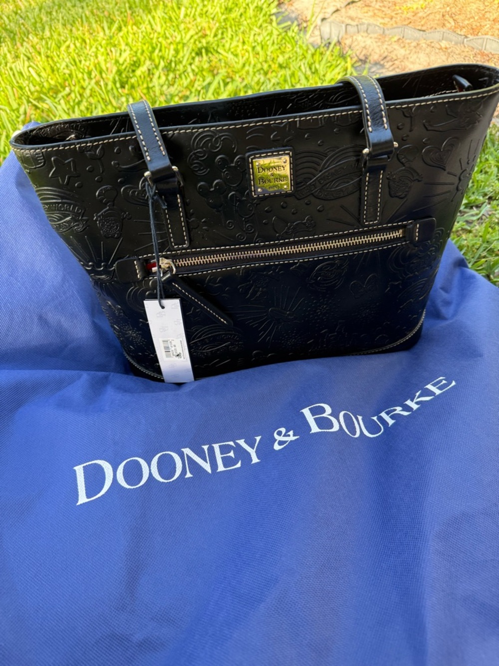 DOONEY & BOURKE WDW DISNEY TOTE PURSE SHOULDER BAG BLACK GOLD